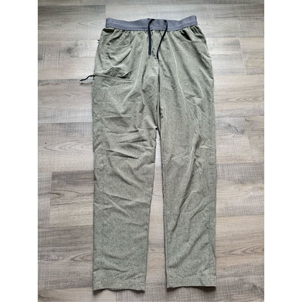 Life Integrity Earth Men’s Medium Grey Utility Pants Sweatpants Pockets